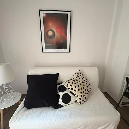 Stylish & Bright 2br In - Walk Everywhere - Near Helexpo Salonicco