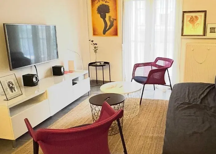 Stylish & Bright 2br In - Walk Everywhere - Near Helexpo Apartment Thessaloniki