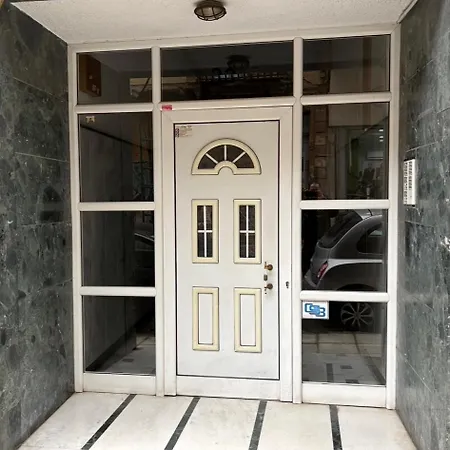 Stylish & Bright 2br In - Walk Everywhere - Near Helexpo * Salonicco