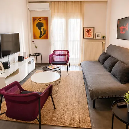Appartamento Stylish & Bright 2br In - Walk Everywhere - Near Helexpo Salonicco