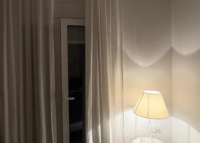 Stylish & Bright 2br In - Walk Everywhere - Near Helexpo Lejlighed Thessaloníki